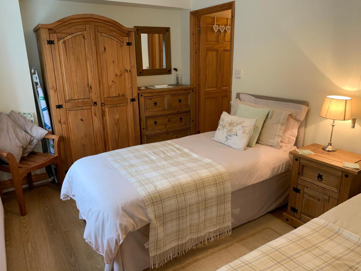 Parc Farm B&B Llanarth  Extérieur photo
