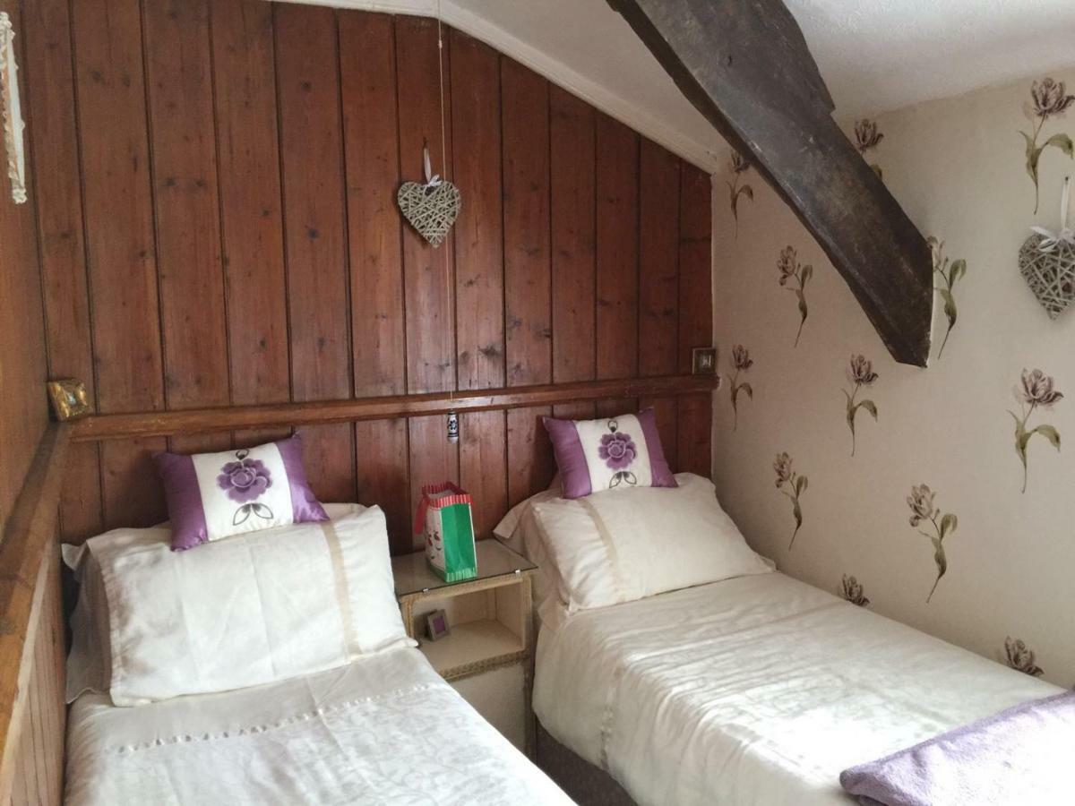 Parc Farm B&B Llanarth  Extérieur photo